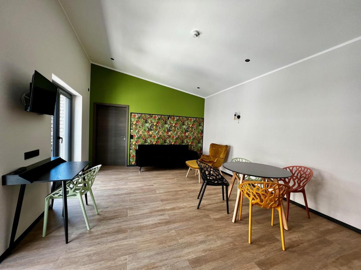 Hotel Drei Hoefe Фридрихсдорф Экстерьер фото